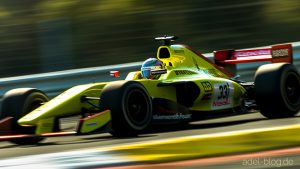 Mick Schumacher hat eine Neue Freundin Lebenspartnerin Formel 1 Rennwagen